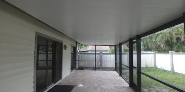 How Patio Screen Enclosures Can Enhance Your Outdoor Living Space